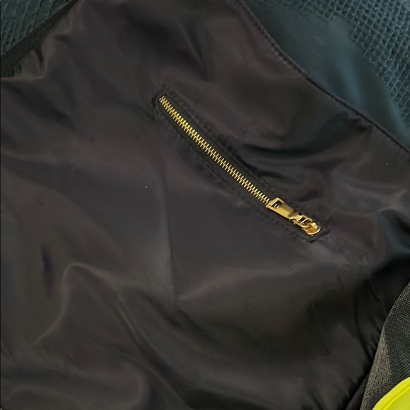 Leopard or Lion Rhinestone Navy Bag with Adjustable Straps. - Picture 5 of 7